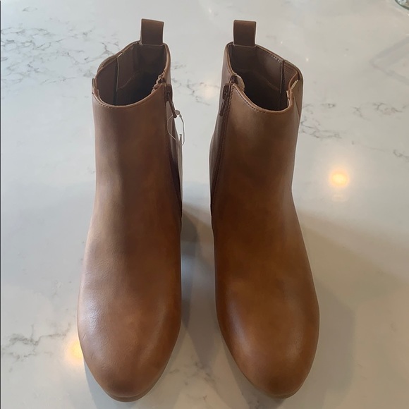 Joe fresh booties - Picture 5 of 6